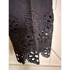 Ann Taylor Women's Petite Curvy Fit Crop Dk Blue Jeans Size‎ 2P